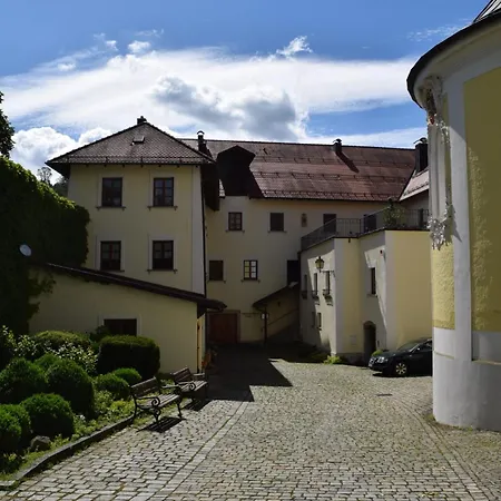 Zum Schlosswirt Hotel Fursteneck